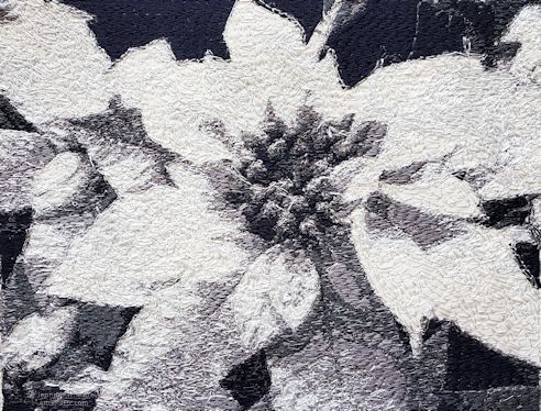 poinsettia-Sfumato-embroidery